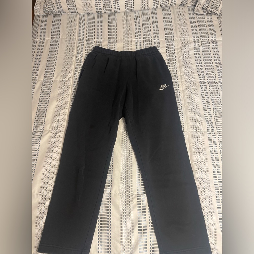 Women’s Black Nike Sweatpants